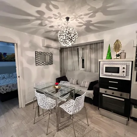 Apartamento Sevilla Enzo Exterior photo